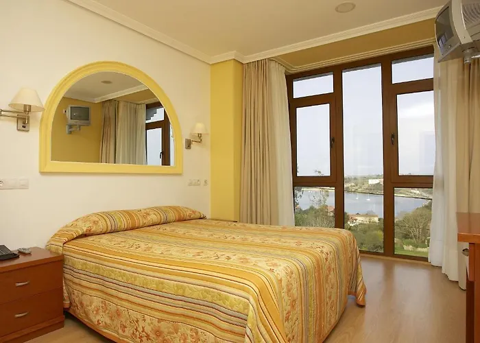 Azul De Galimar 산비센테데라바케라